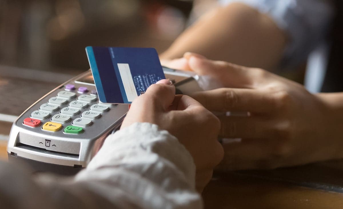 ACH vs. Credit Card: Which One Is Best and How to Choose